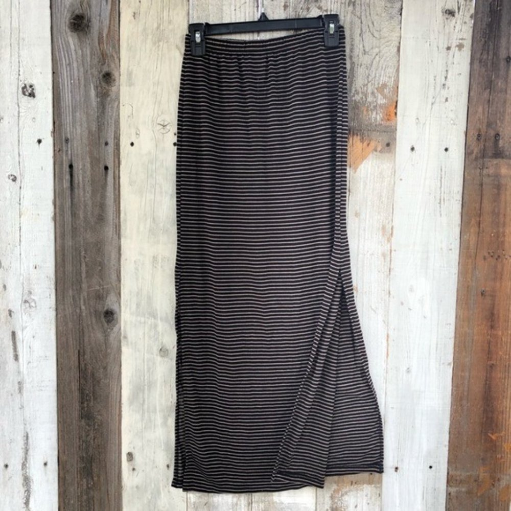🐰 NEW Striped Long Maxi Skirt Open Side Splits